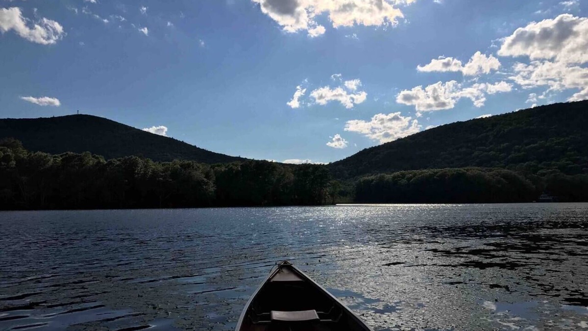 Pine Plains House | Rustic 2 bedroom Stissing Lake Guest Cabin