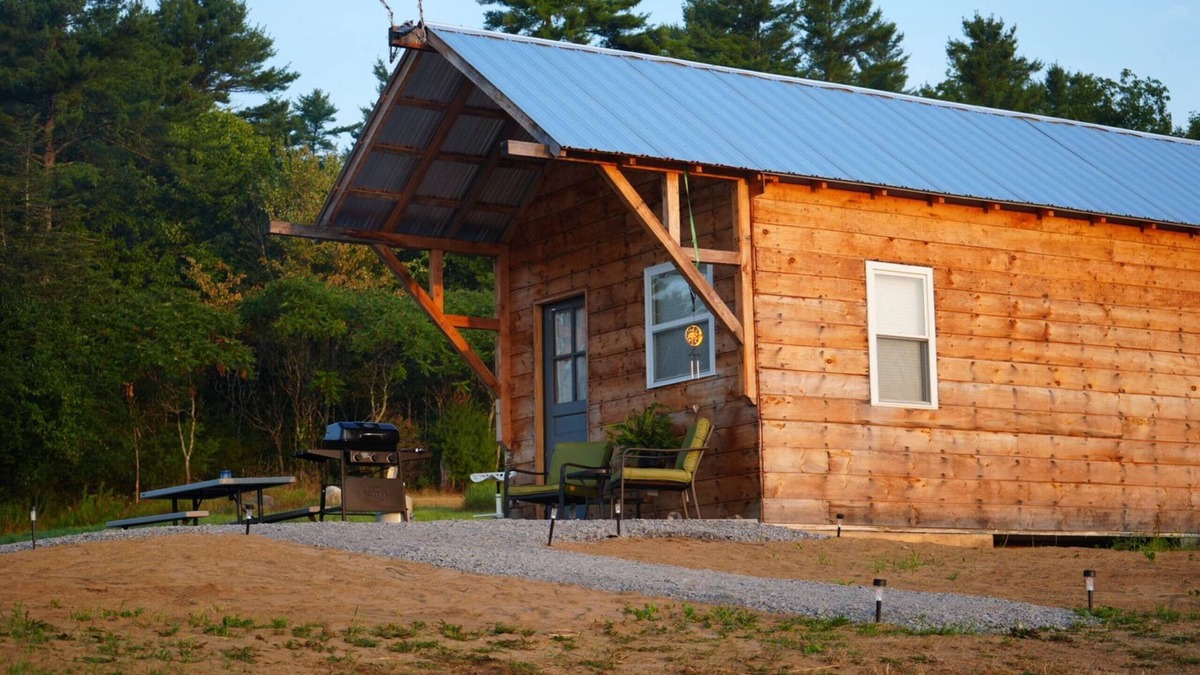 Willsboro Cabin | Rustic ADK cabin off grid with electric option