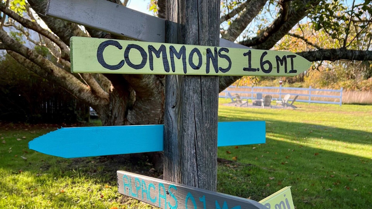 Little Compton House | Rustic and family-friendly bow house, close to South Shore Beach