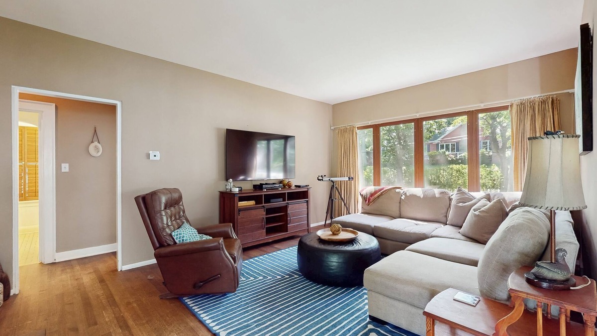 Michiana House | Rustic beach cottage with partial lake views, grill, & WiFi - great location