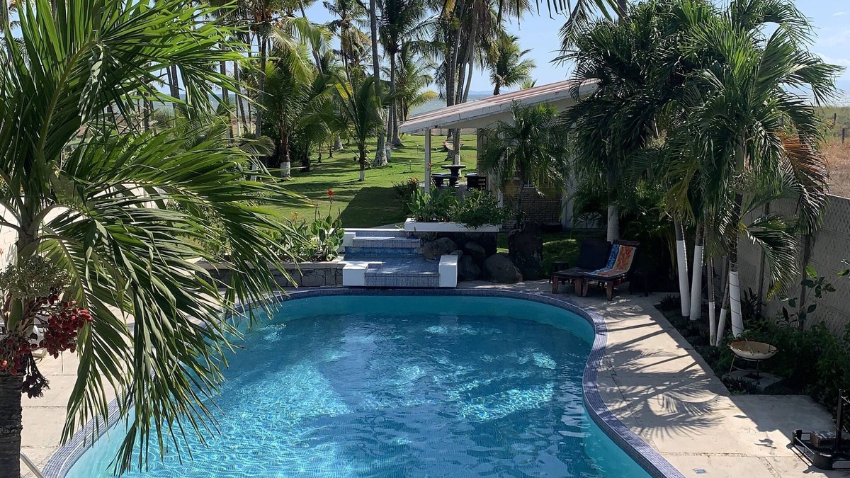 Barranca House | Rustic Beach House in El Roble Puntarenas Costa Rica on the Beach
