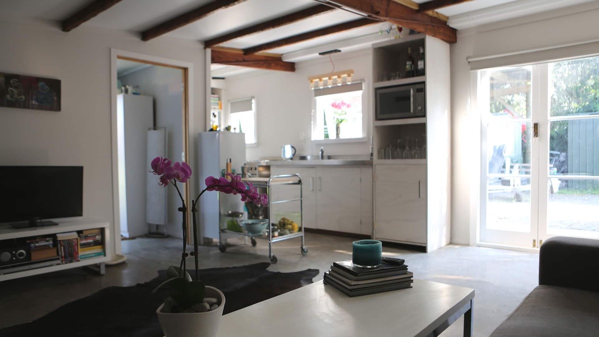 Eskdale Cottage | Rustic Beachfront Cottage