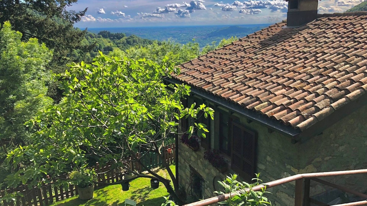 Caneggio House | RUSTIC BELLAVISTA