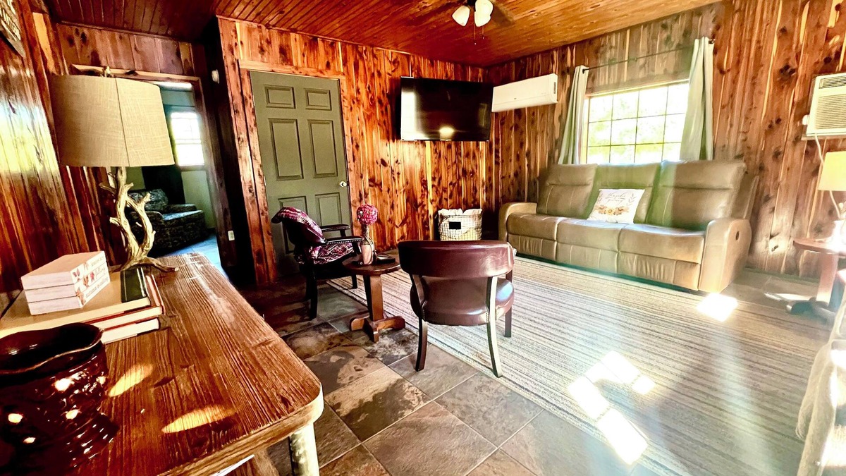 Paris Cabin | Rustic Cabin #63 on Mount Magazine