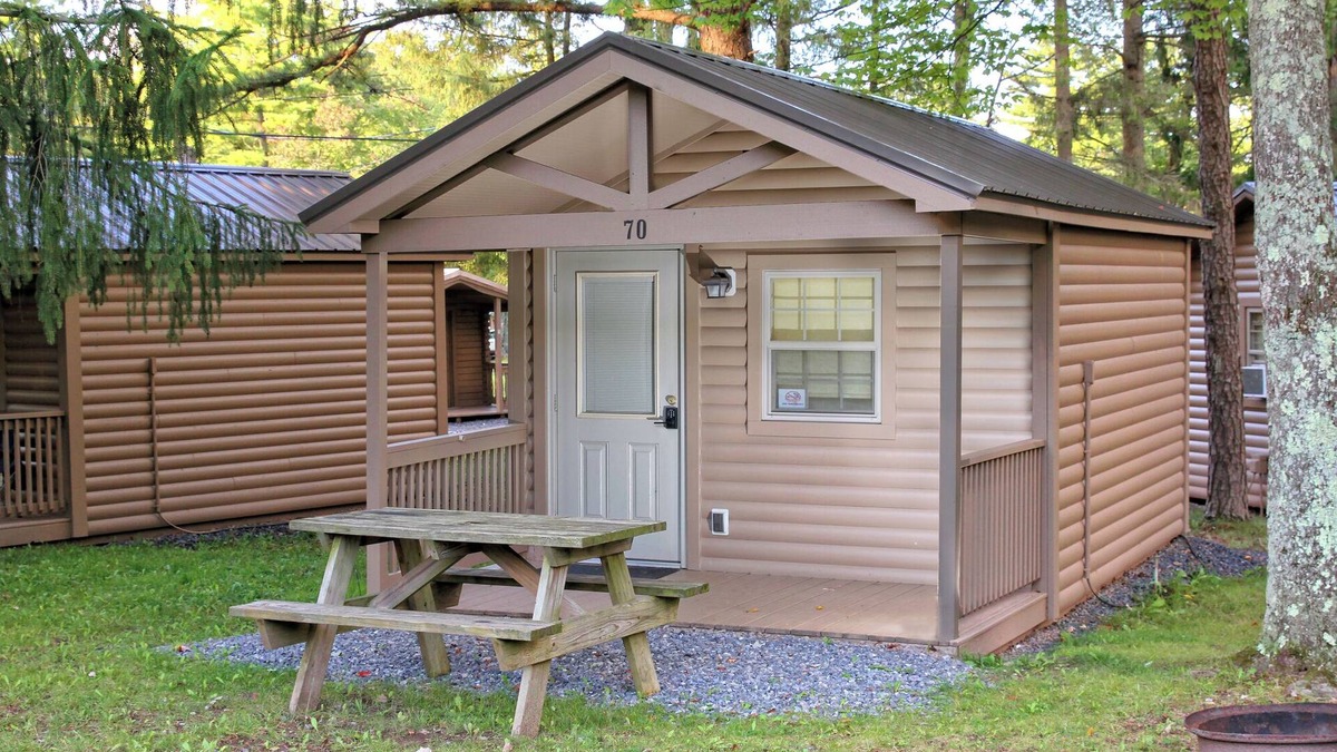 Spring Mills Cabin | Rustic Cabin 73 w/4 Beds
