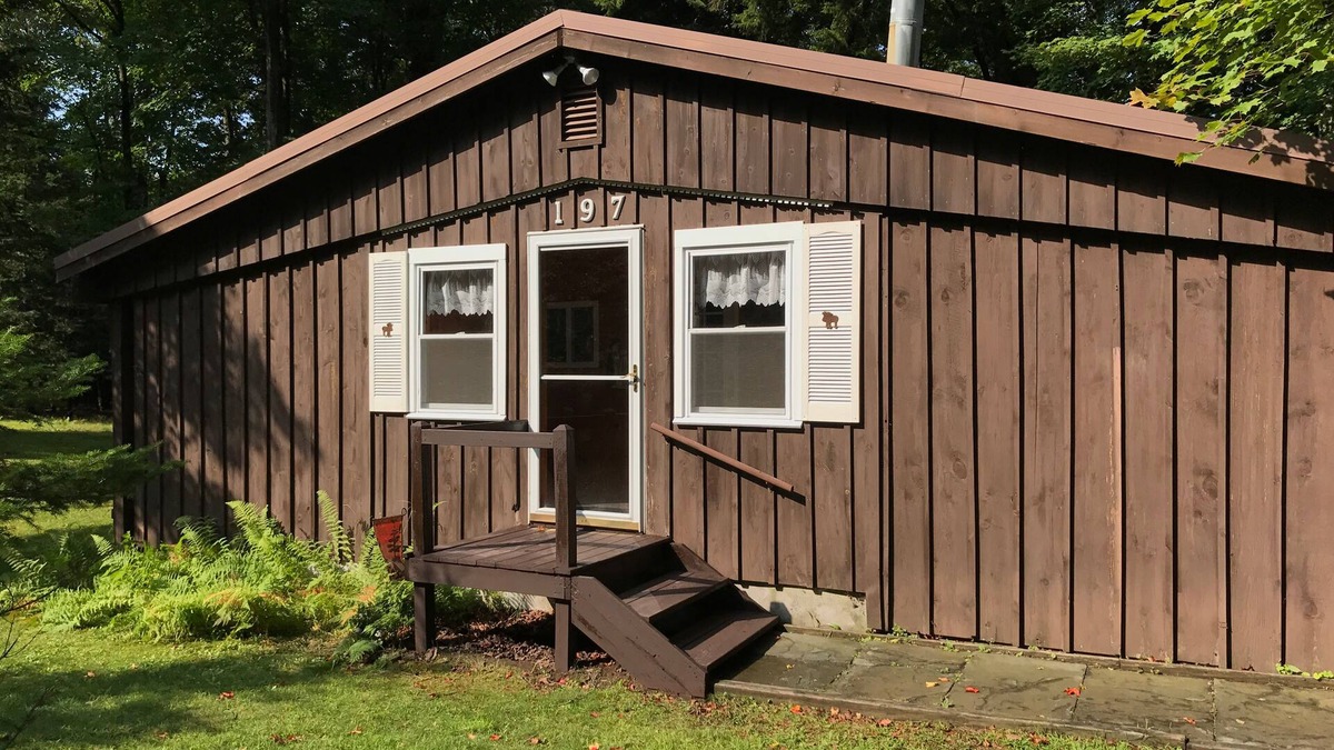 Old Forge Cabin | Rustic Cabin on Mccauley Mountain, One Minute From Downtown Old Forge.