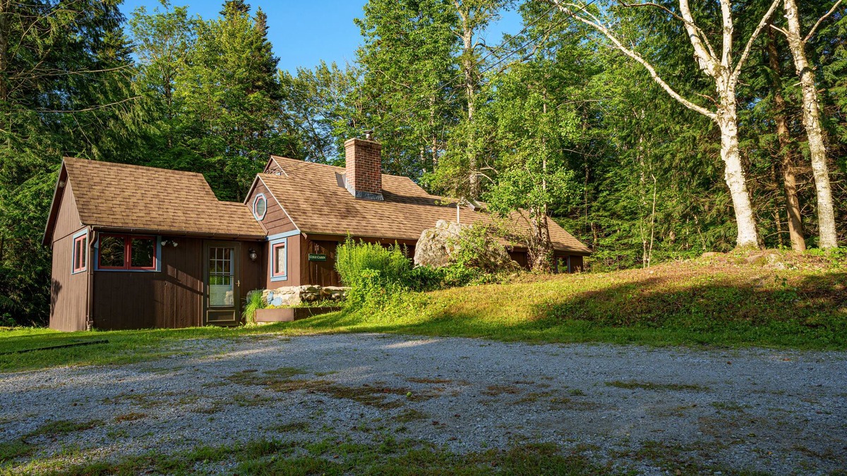 Stratton Mountain Cabin | Rustic Cabin on Private Pond in Stratton Vermont Close to Stratton Ski Area