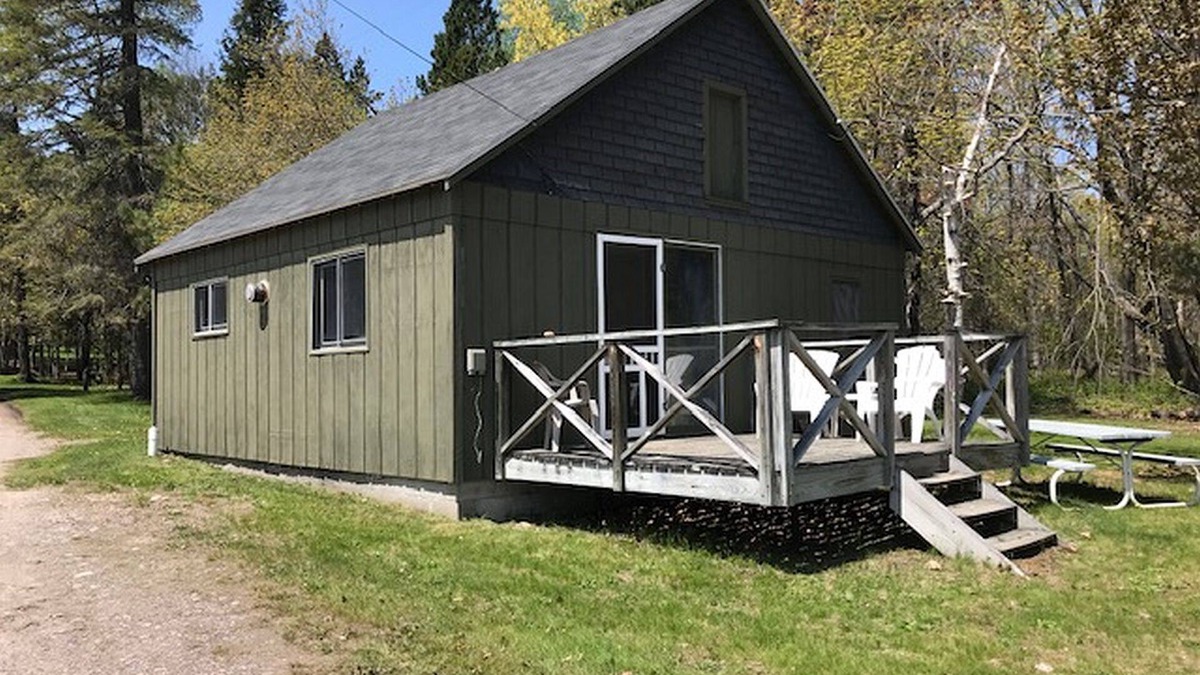 Barbeau Cabin | Rustic cabin on the St. Mary's River
