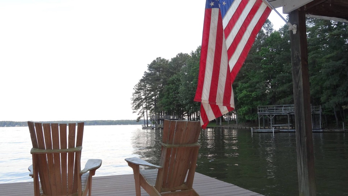 Littleton Cabin | Rustic Cabin Rental With Private Cove Access To Gorgeous Lake Gaston.