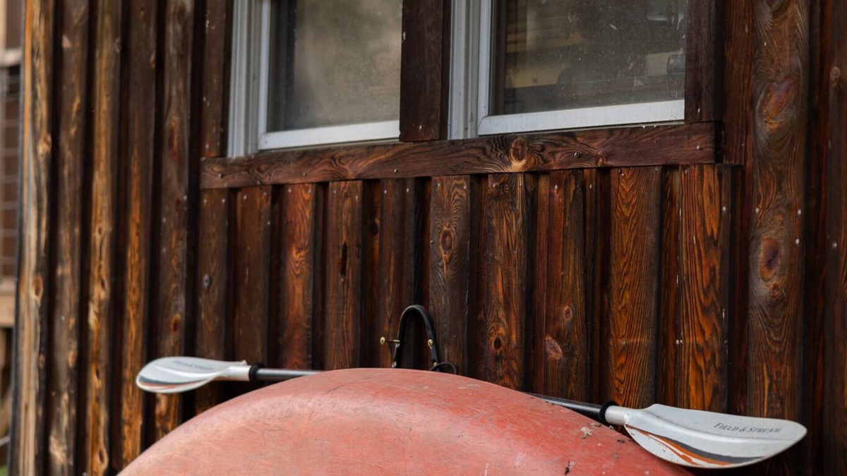 South Butler Cabin | Rustic cabin w/29 acres. Enjoy a hot tub, wood stove, nature trails and more.
