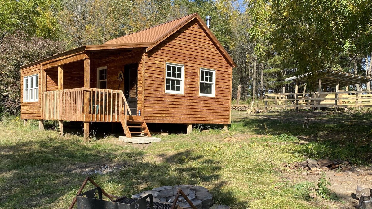 Kesley Cabin | Rustic Cabin w/pond. Secluded in the woods with walk in access.