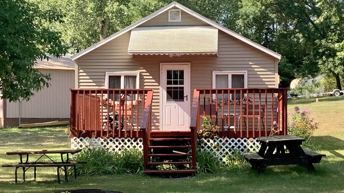 Richmond Cabin | Rustic Campground Cabin