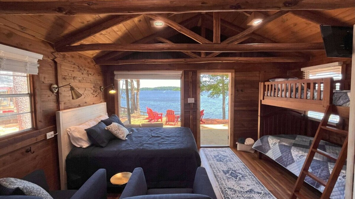 Hemphill Cabin | Rustic Cedar Waterfront Cabin 7 on Toledo Bend