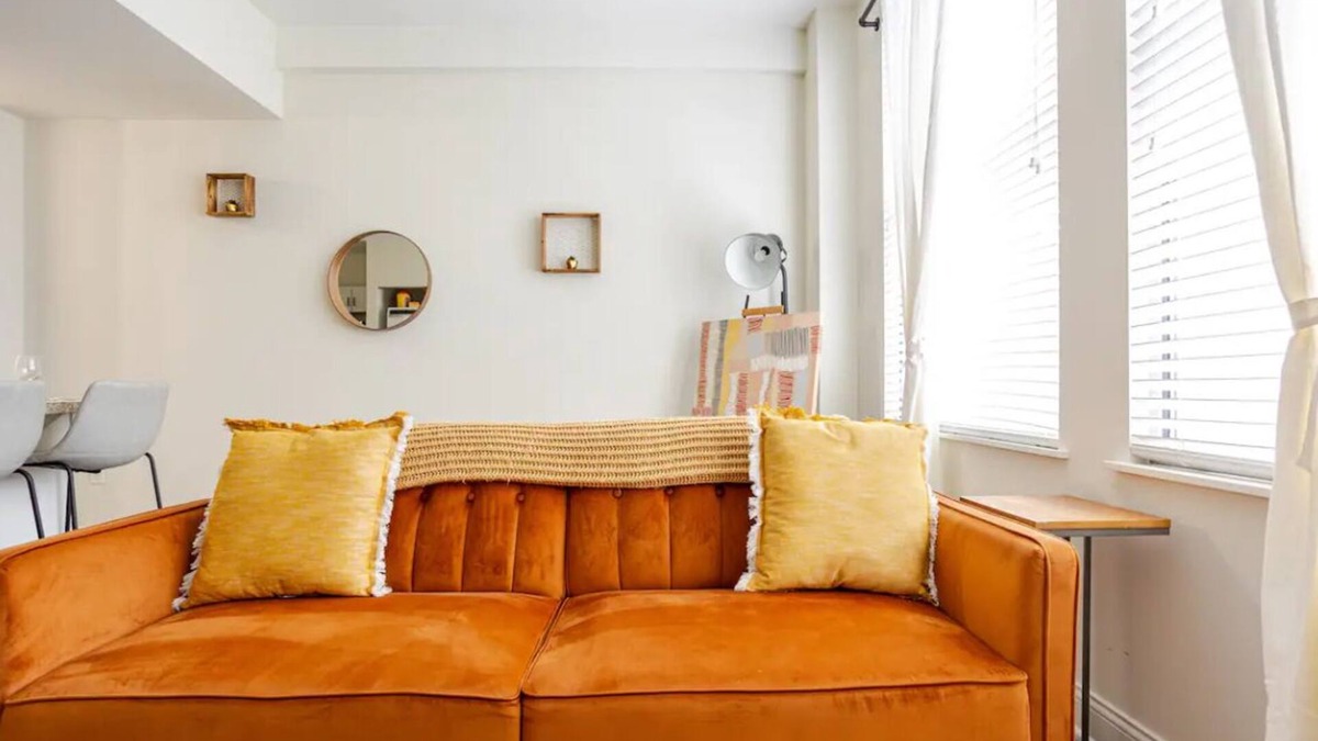 Market East District Apartment | "Rustic Charm in Downtown Indianapolis"