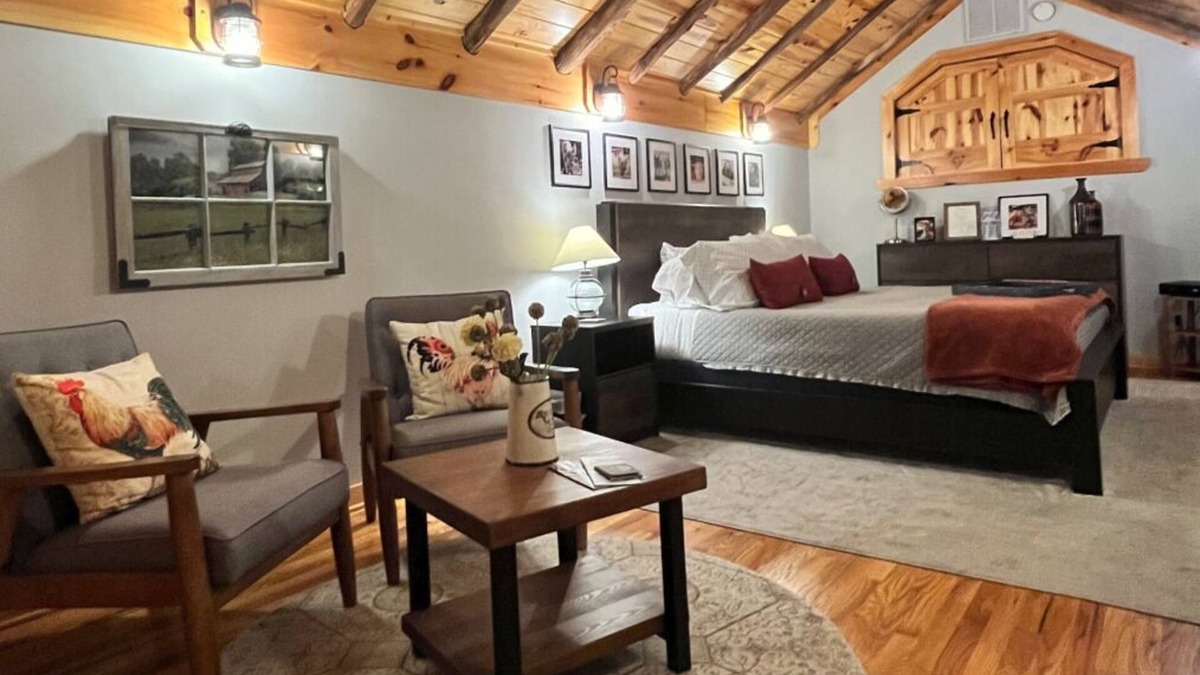 Blue Ridge Bed & Breakfast | Rustic Charm Meets Modern Comfort in Barn Loft Escape