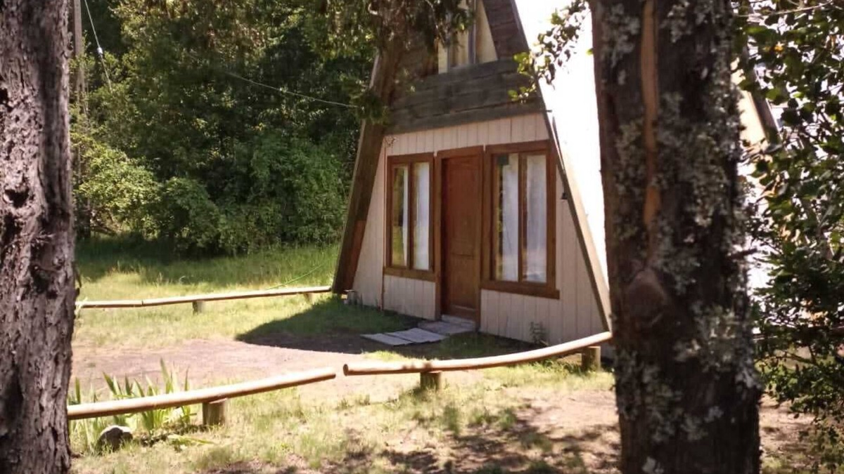 Melipeuco Cabin | Rustic country cabin.