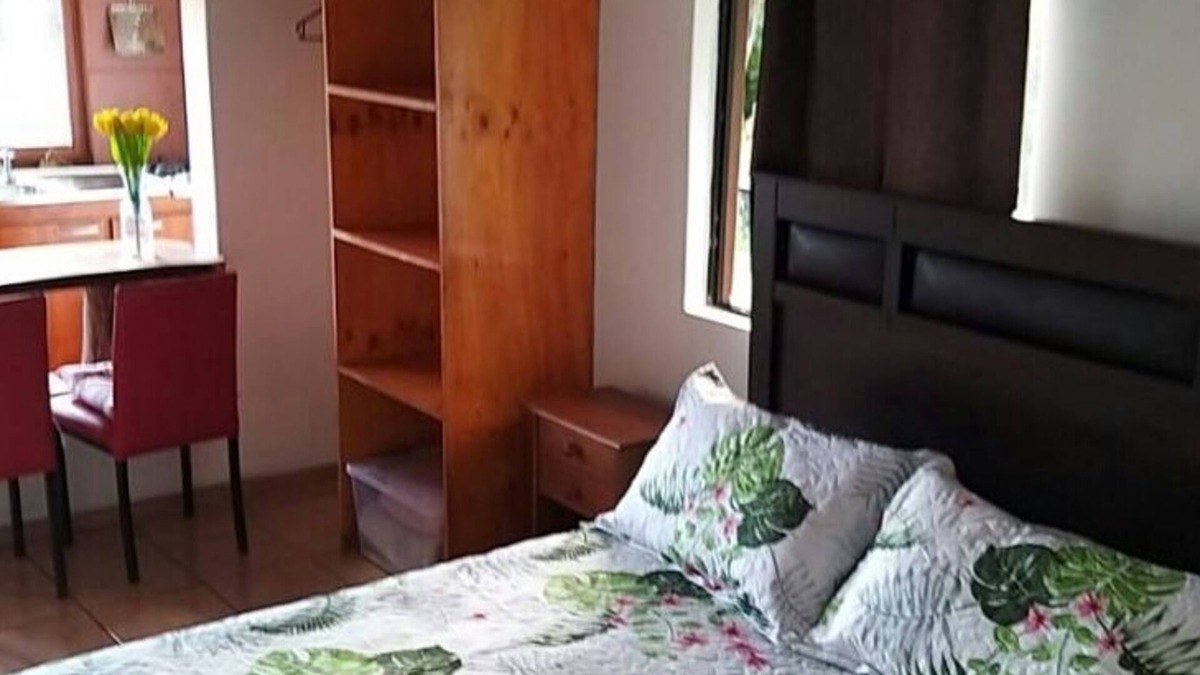 Hanga Roa Cabin | Rustic Cozy Cabin