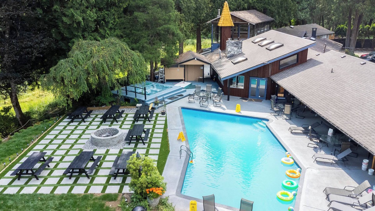 Langley Other | Rustic Family Farm House with Pool River, Sauna & More