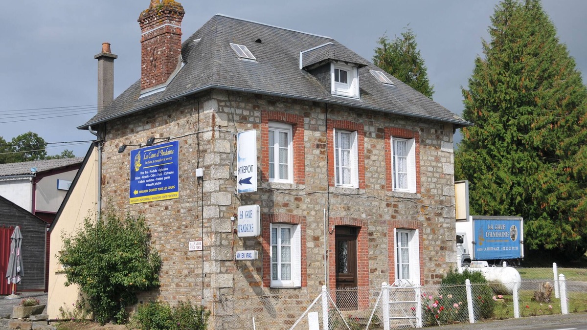Le Bouillon Thebaut House | Rustic family home. Minimum rental period: 7 days.
