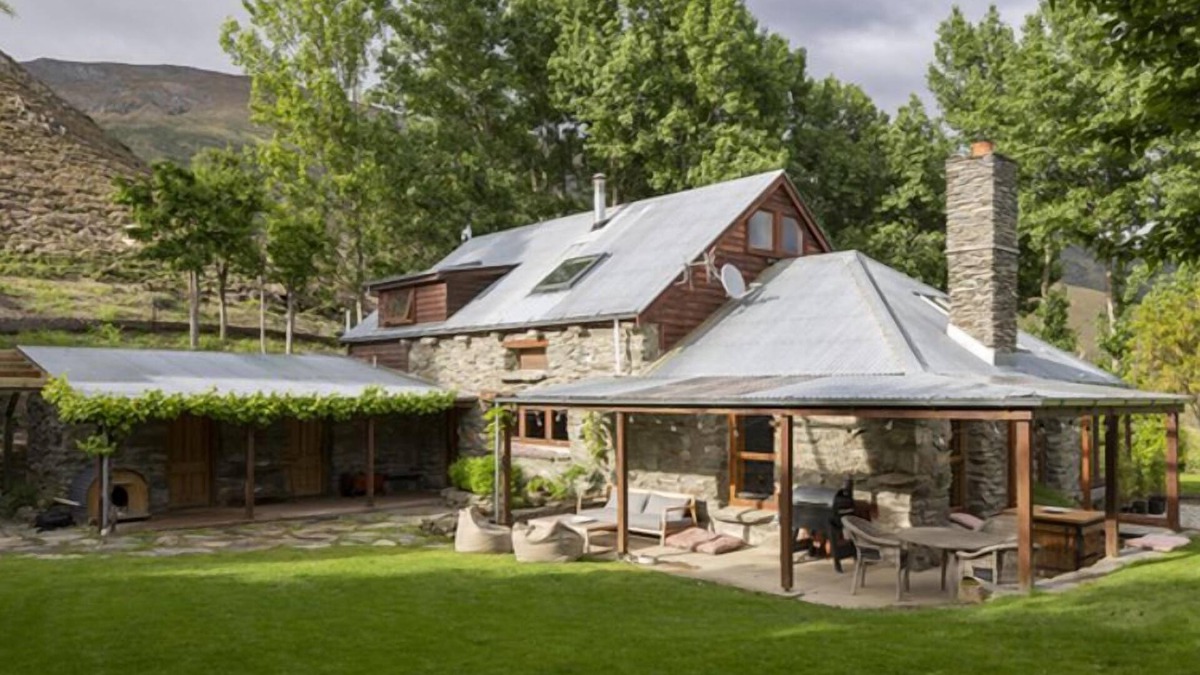 Gibbston Other | Rustic Farm House in Gibbston Valley