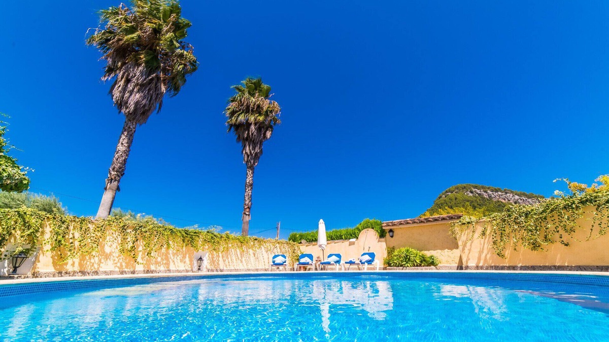 Sa Cabaneta Villa | Rustic Finca in Pollensa Sa Sort Llarga with pool