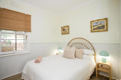Hacketts Gully House | Rustic Hills Getaway