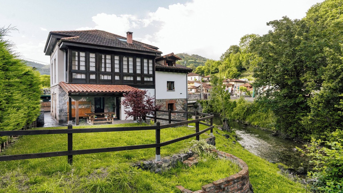 Soto de Cangas House | Rustic House El Reinazu
