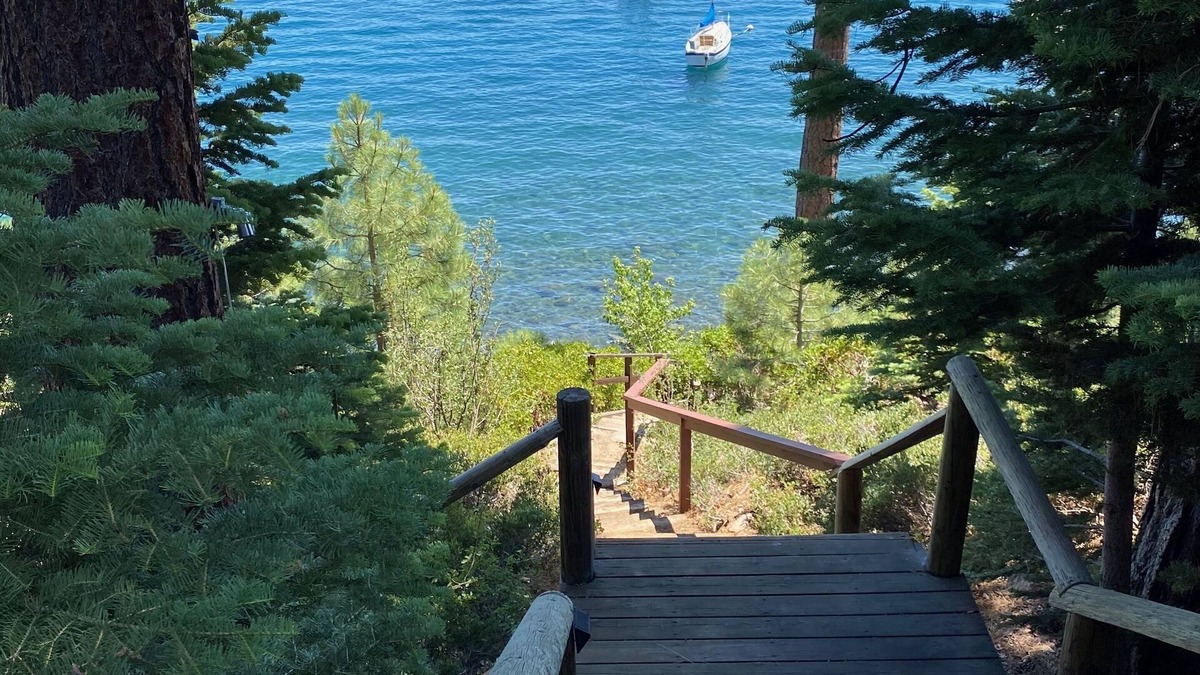 Dollar Point Cabin | Rustic Lake Front Family Cabin with Beautiful Views