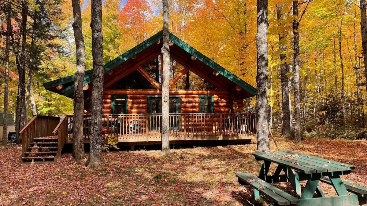 Michigamme Cabin | Rustic Lake Michigamme Hideaway