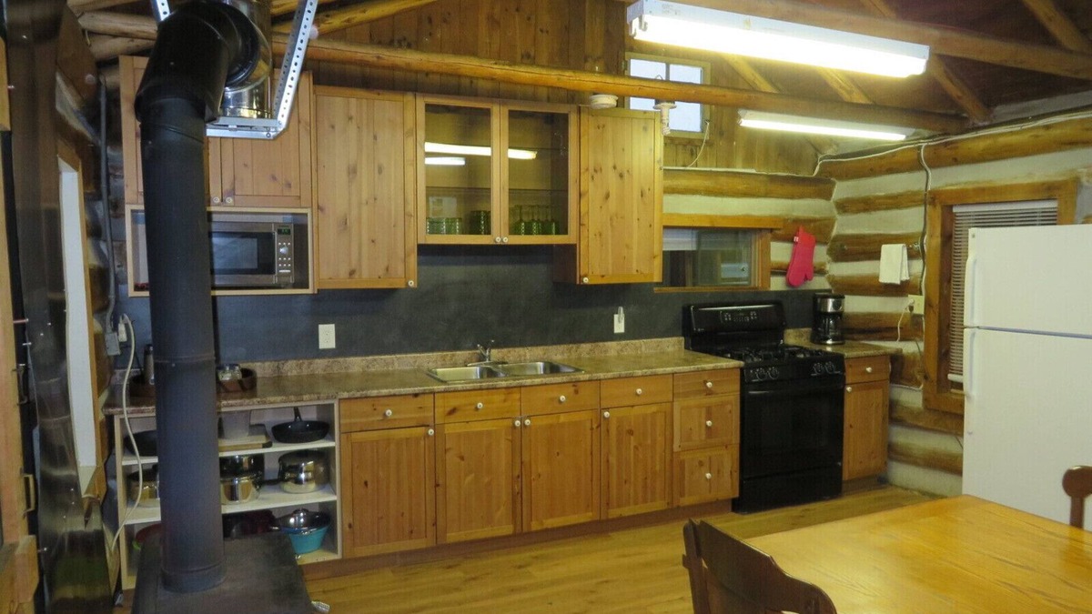 Greater Madawaska Cabin | Rustic Lakeside Log Cabins