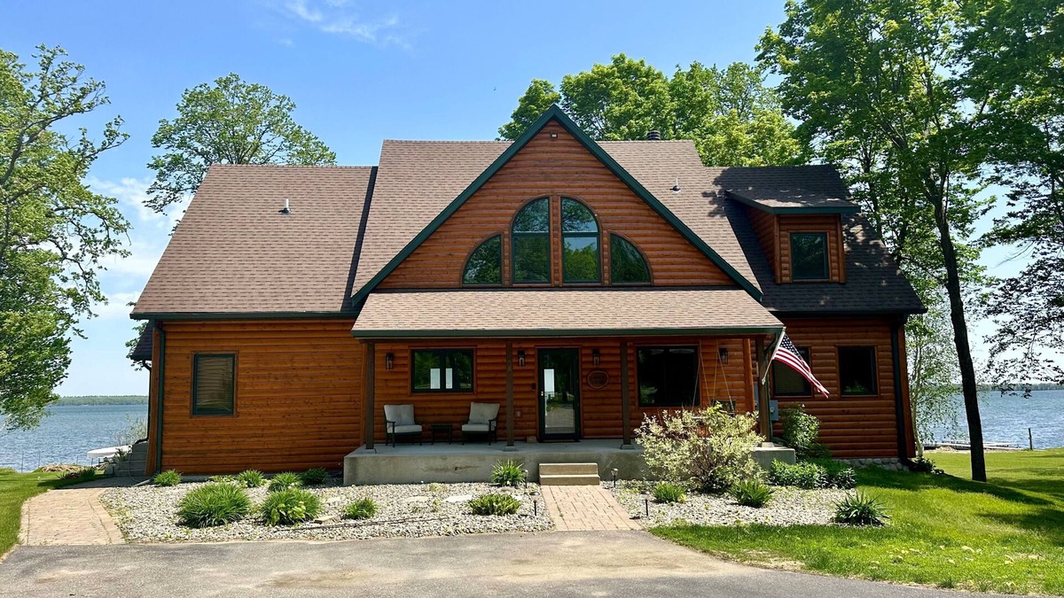 Walker Cabin | Rustic Lodge on Leech Lake, minutes from Walker!