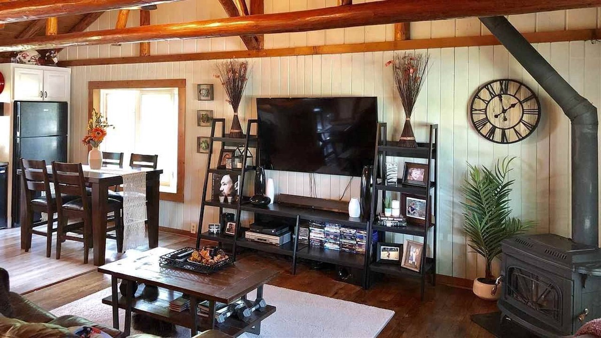Cedar Falls House | Rustic 'Log Cabin' in Quiet CF Neighborhood!