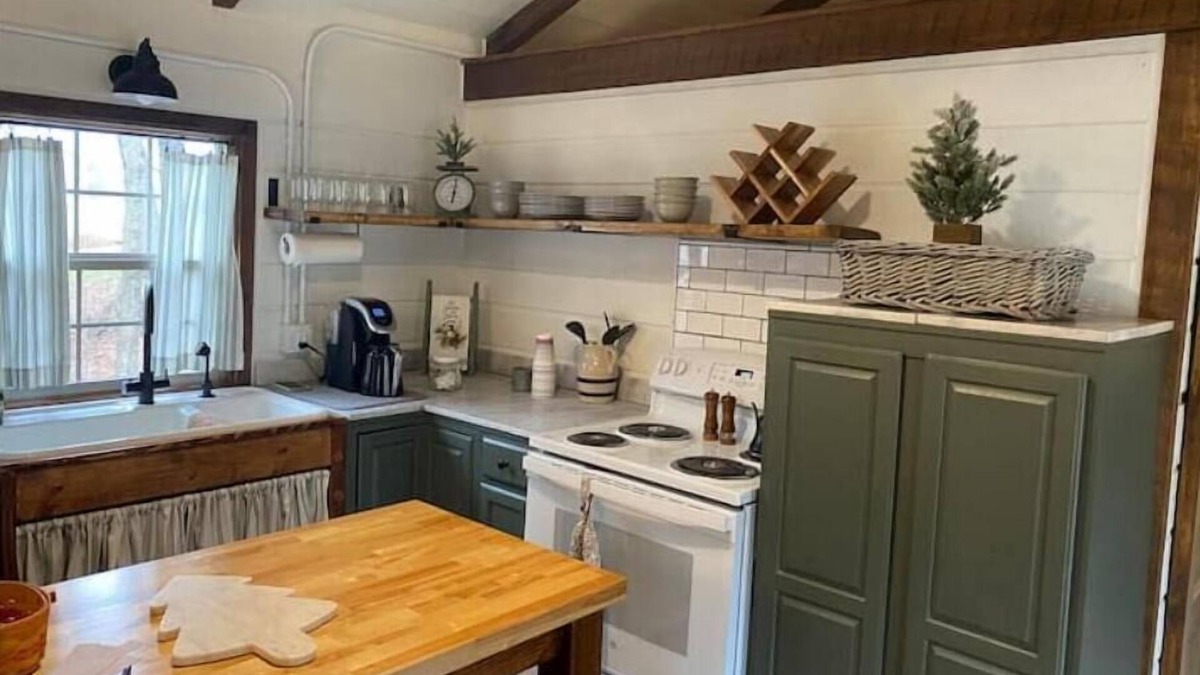 Mitchell Cabin | Rustic luxury in beautiful area near state park