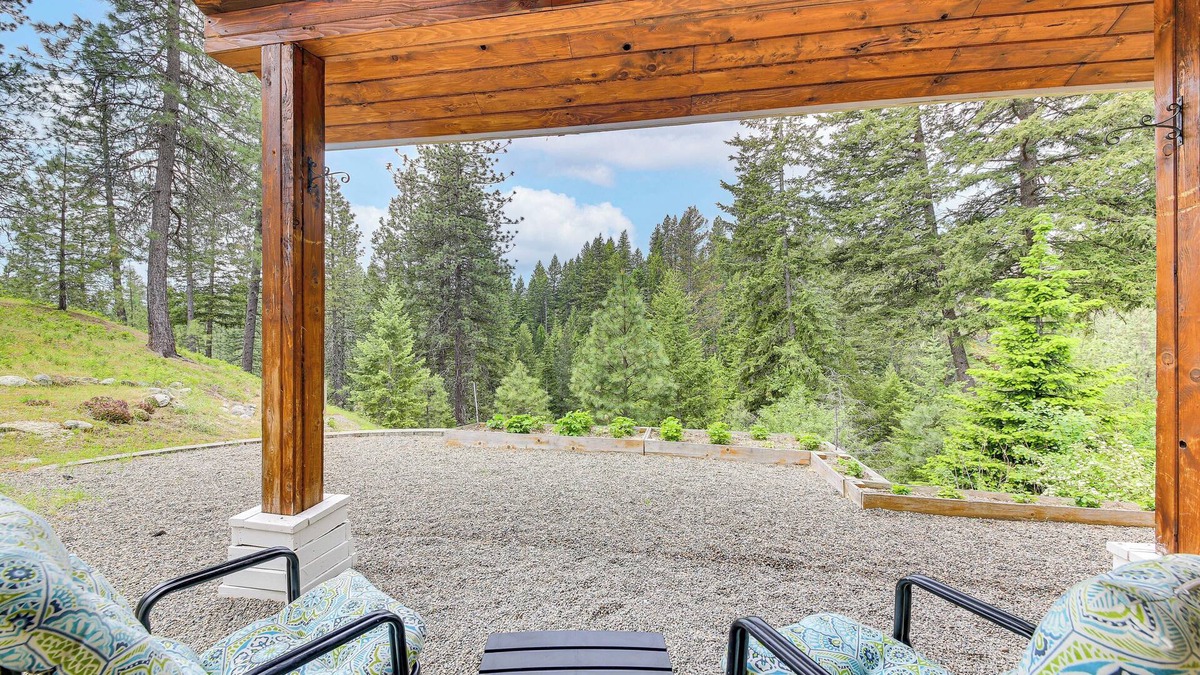 Newport House | Rustic & Modern Home w/Forest Views in Newport!