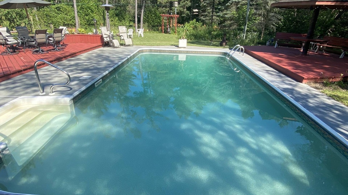 Oro Station Cottage | Rustic Retreat: Spacious Cottage with Private Saltwater Pool and Sauna