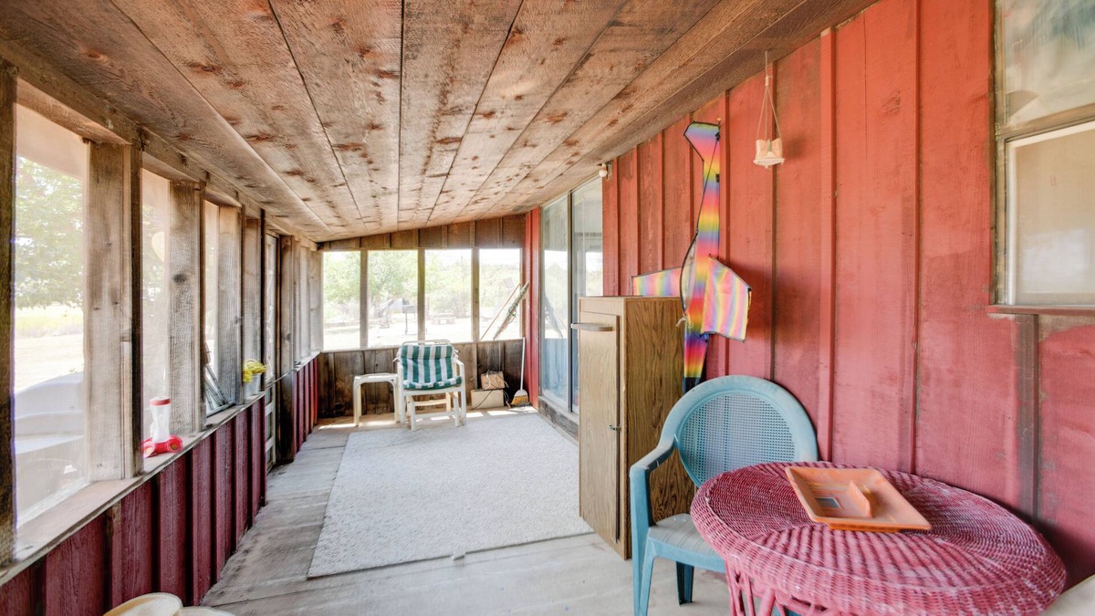 Maryneal House | Rustic Retreat w/Dock on Oak Creek Reservoir!