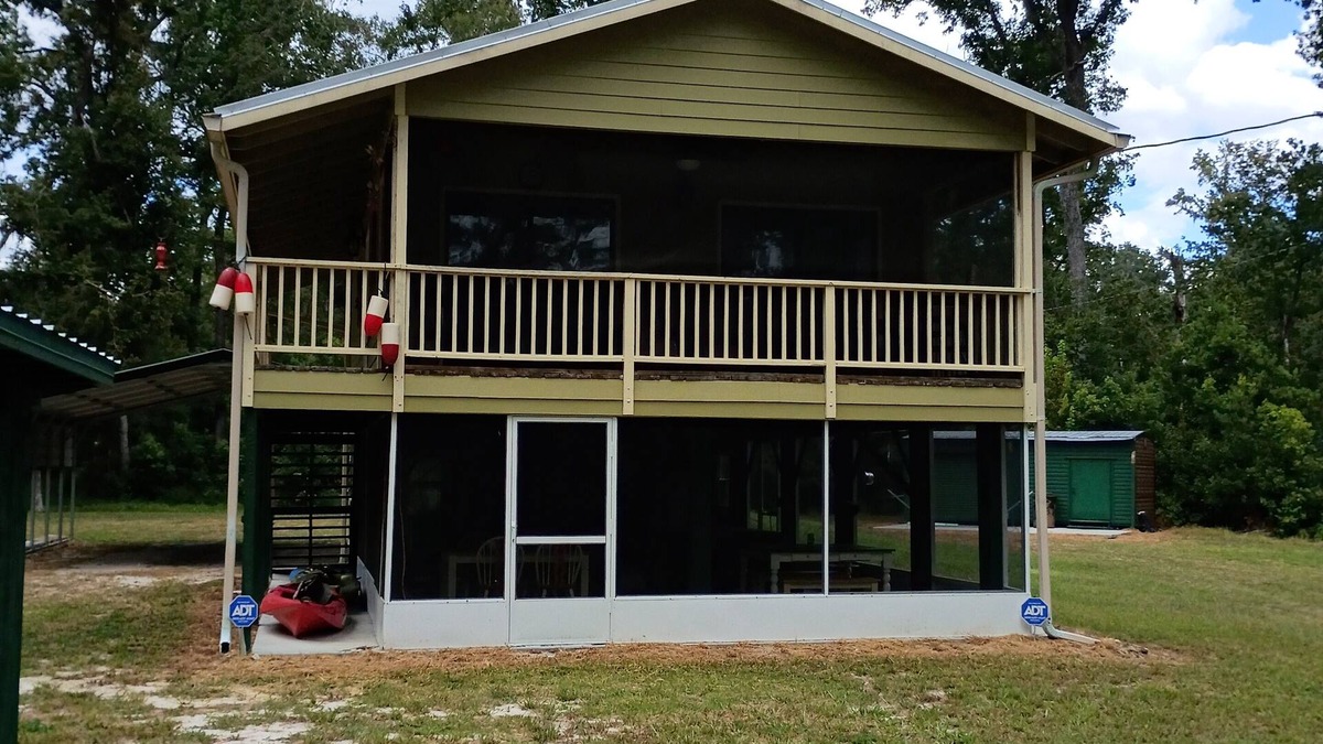 Branford Cabin | Rustic River Cabin 2-bedroom cabin in Branford near Santa Fe River