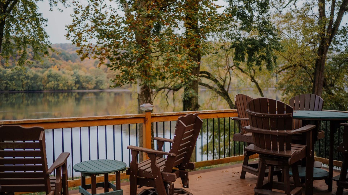Northumberland Cabin | Rustic Riverfront Retreat w/Hot Tub + River Access + Views