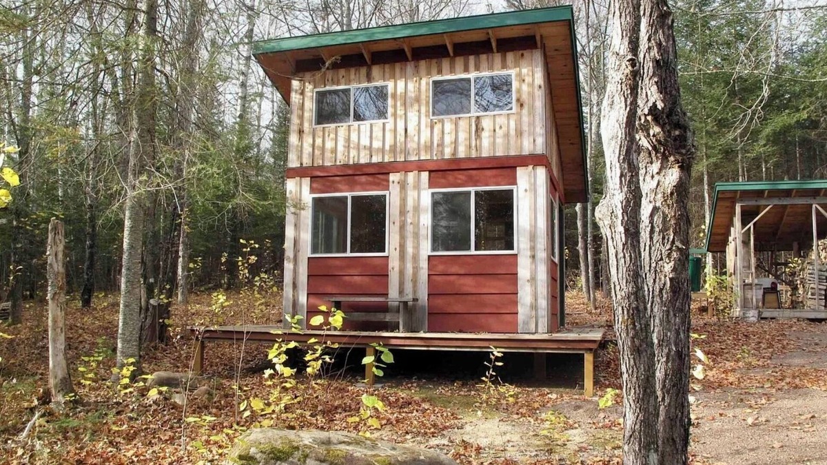 Grand Marais Cabin | Rustic Sawtooth Retreat - just minutes from Grand Marais