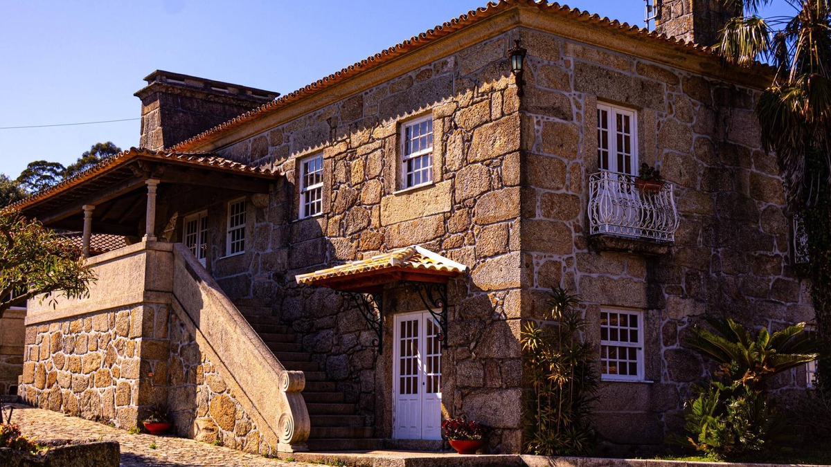 Barcelos Villa | Rustic villa in a quiet and comfortable environment!