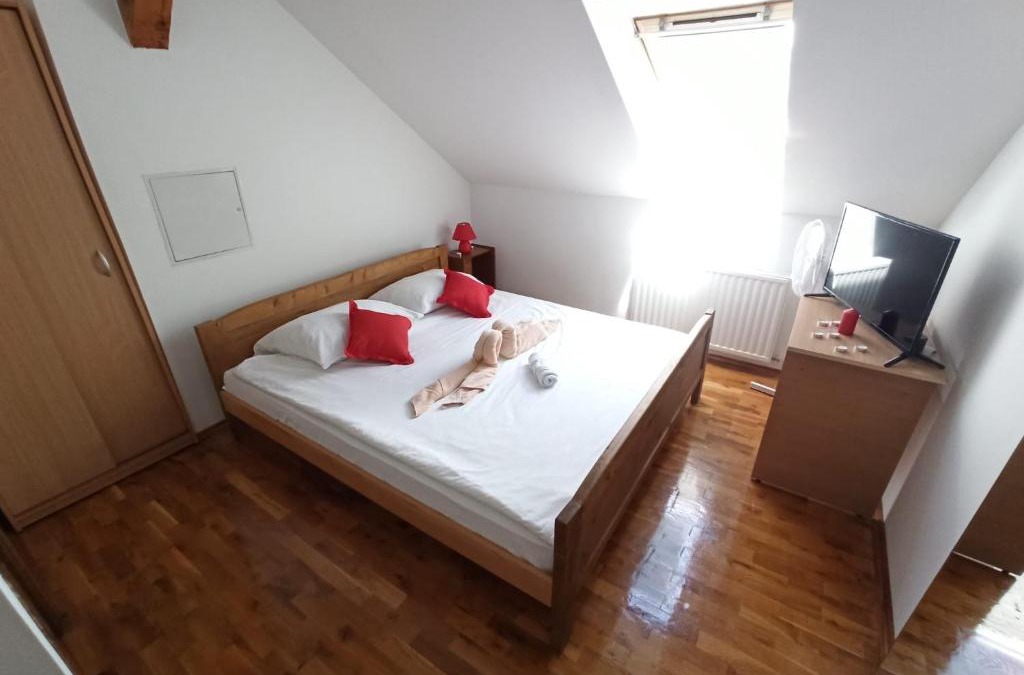 Oriovac House | Rustik Rooms