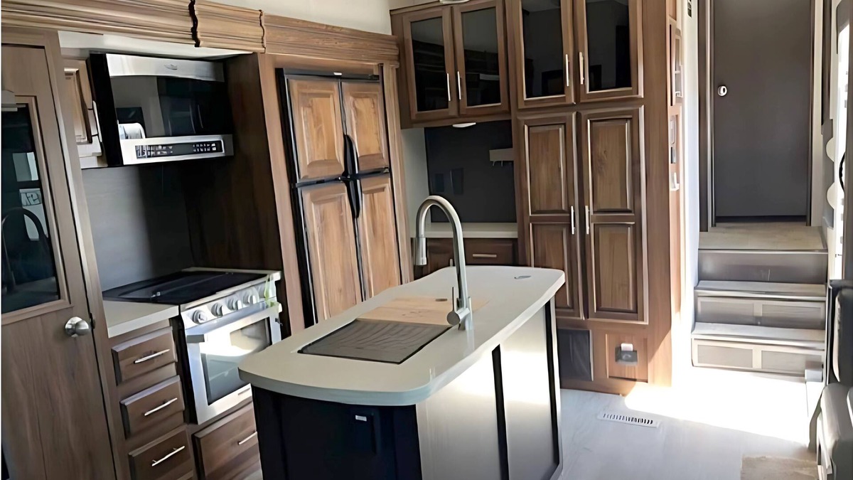 Kenora Resort | RV 5 Rustic Charm w/Queen Bed with Forest Background