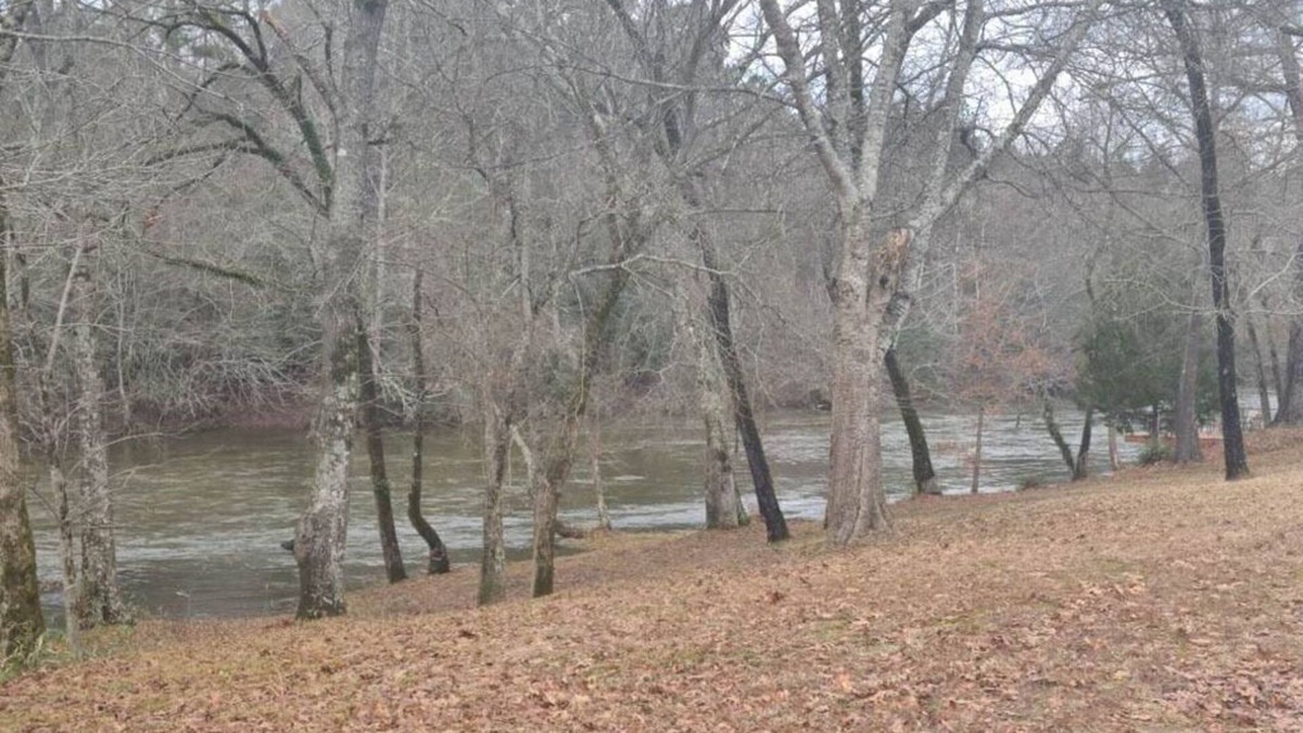 Murfreesboro RV Rental | RV/Campsite #1
