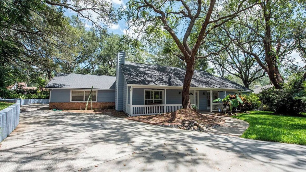 Fairvilla House | RV In Orlando, Close To Everything