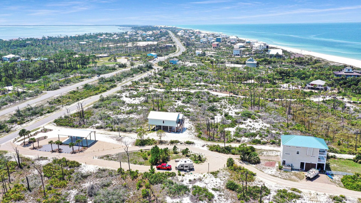 Port St. Joe RV Rental | RV Lot, Close To Beach, Full Srv ~ Salty Turtle