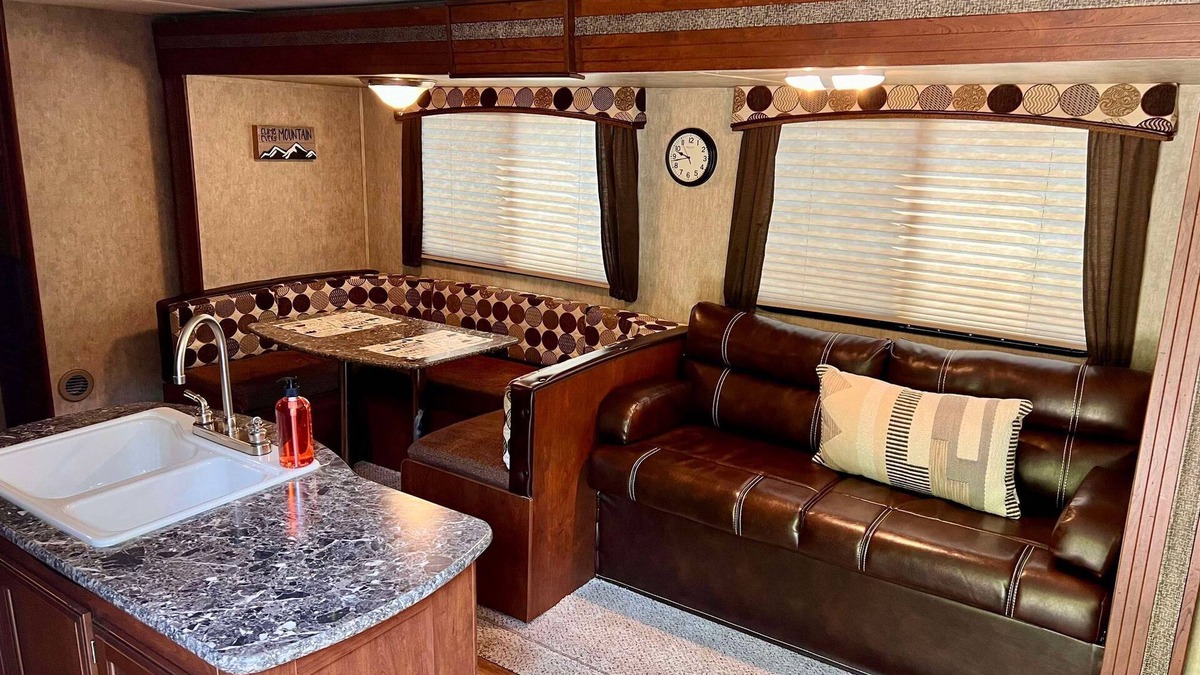 Wilkinson House | RV Site 13 Camper - Hatfield McCoy Trails