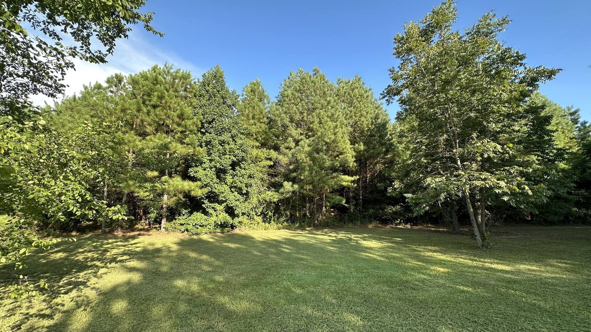 Crowville RV Rental | RV/Tent 18 acre campground site!