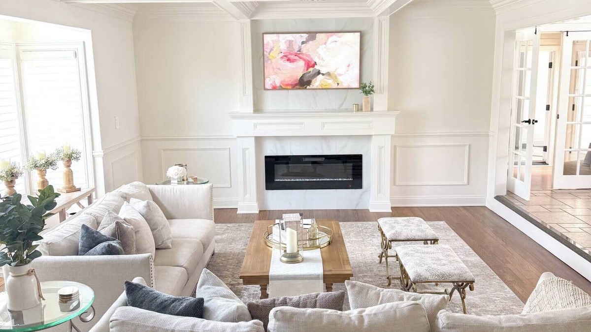 Massapequa House | Ryder Cup Accommodation < 10 miles from Bethpage Black, heated salt water pool