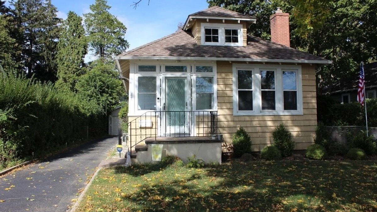 Old Bethpage House | RYDER CUP Home! Walking Distance to golf course and strip!
