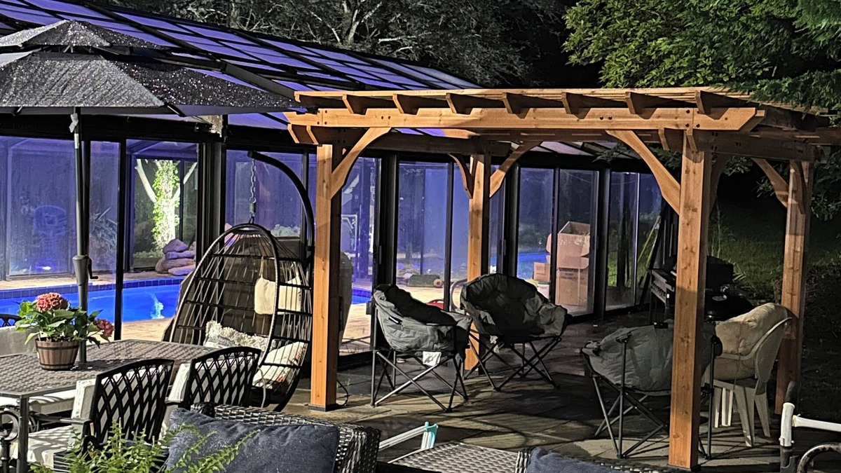 West Hills House | RYDERS CUP Bethpage Black/Tranquil Spa Like 4-bedroom house